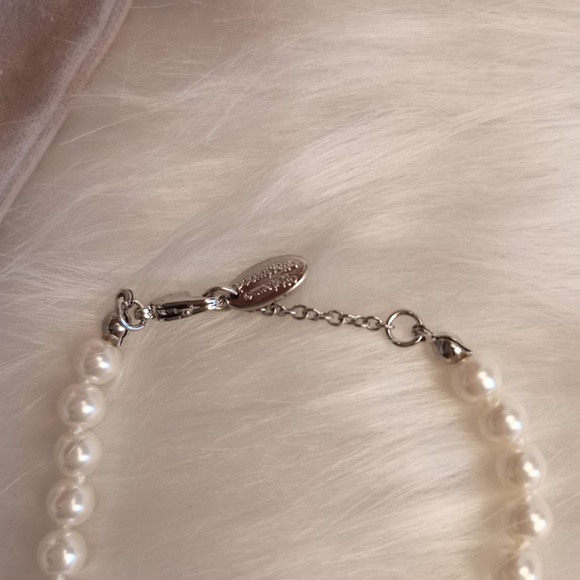Vivienne Westwood Pearl and Silver Bracelet - Picture 4 of 7